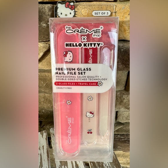 Crème Shop x Hello Kitty Premium Glass Nail File Set & 50 Nail Decals w/ Sealant - Picture 4 of 5